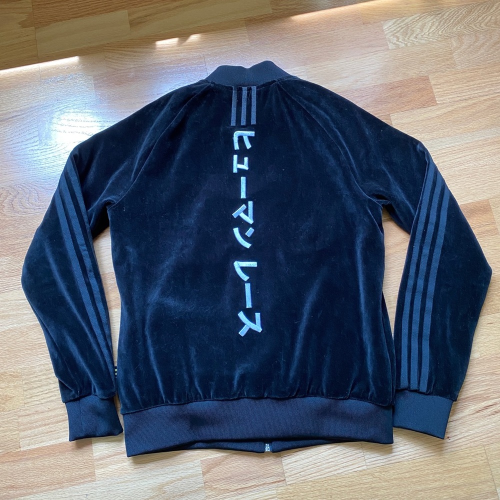Exclusive Adidas Pharrell Williams velvet bomber jacket - Picture 6 of 9